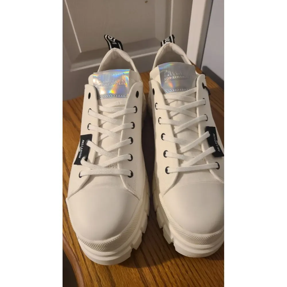 Palladium Revolt LO TX Star White Women's Boots‎ 97243-116-M